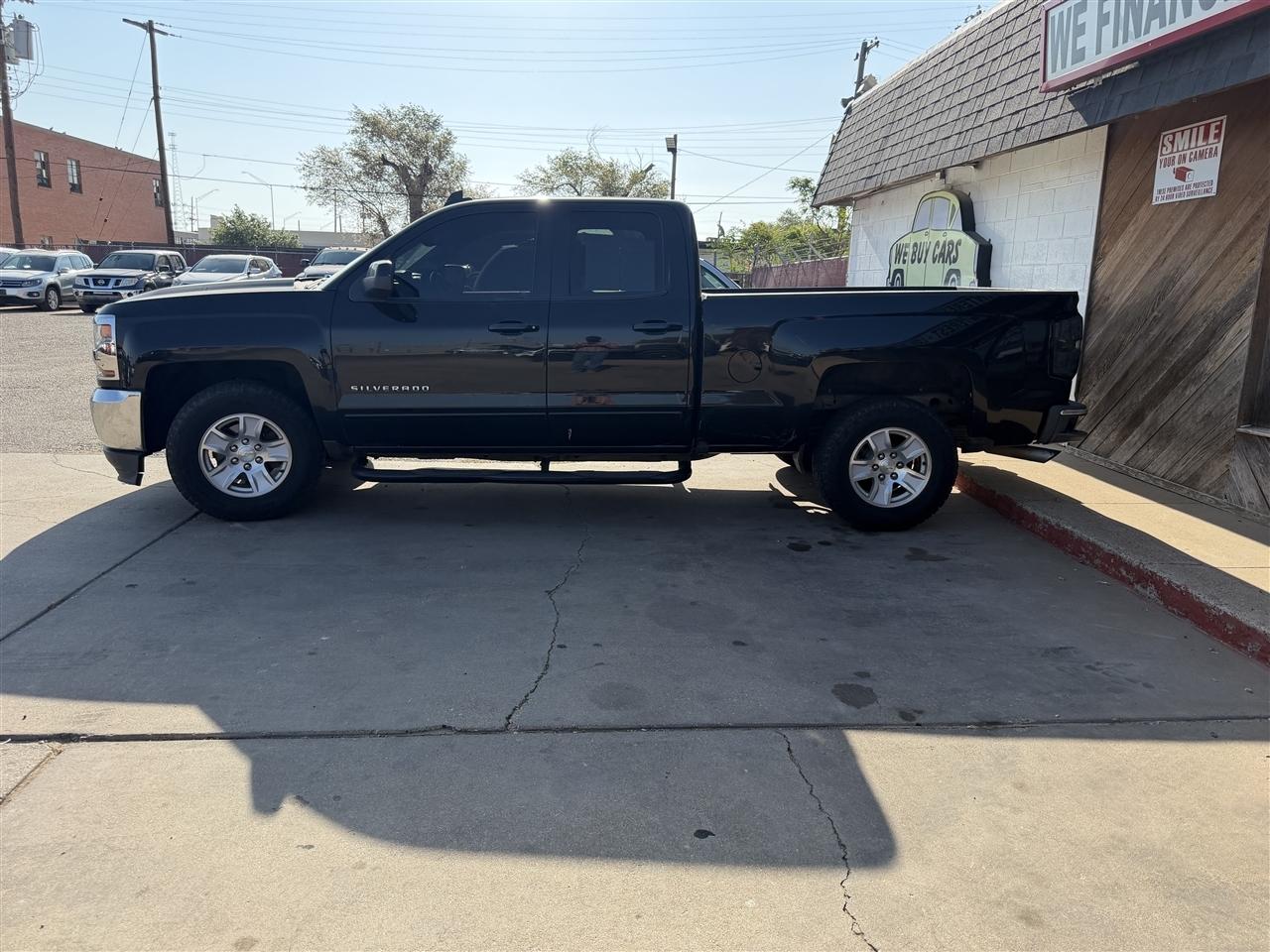 chevrolet silverado 1500 2017 1GCRCREC6HZ261775 image chevrolet silverado 1500 2017 1GCRCREC6HZ261775 image